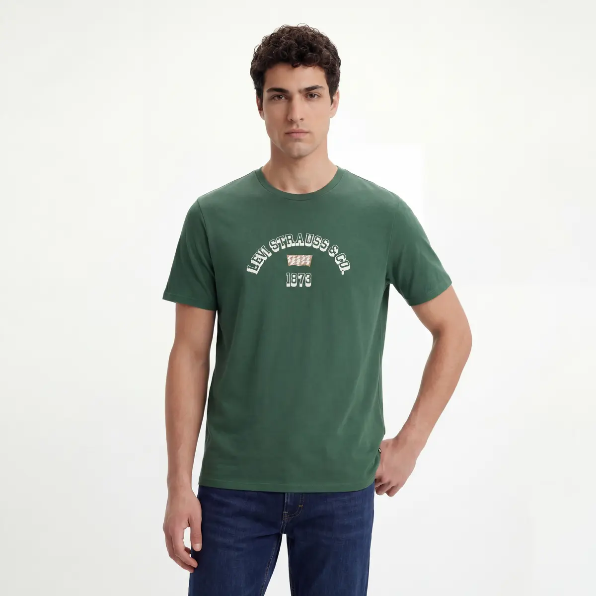 Front View Mid Body Detail Zoom