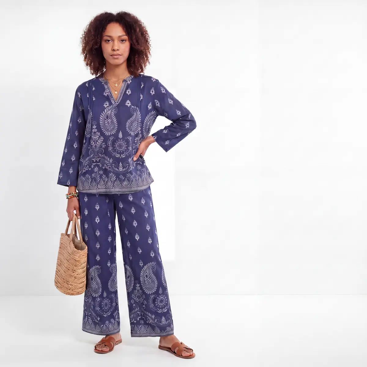 Conjunto de pijama con estampado de cachemira azul marino