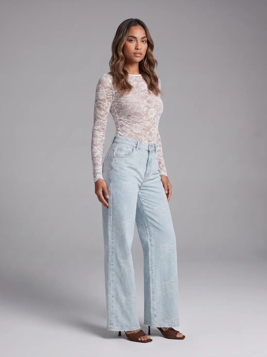 Front View Full Body Three Quarter