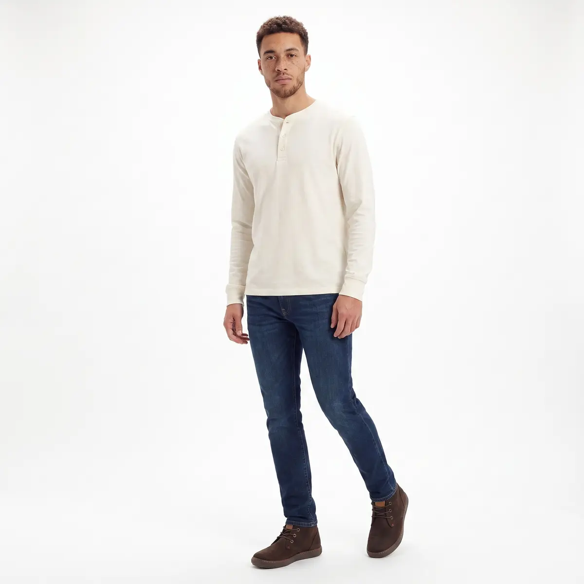 Botas Chukka de Gamuza Marrón Oscuro con Cordones